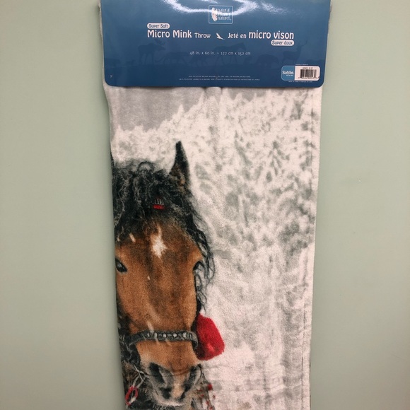 Natural Instinct | Micro Mink Throw: Pulling Horses | 48" x 60" (PM669) - Picture 5 of 5